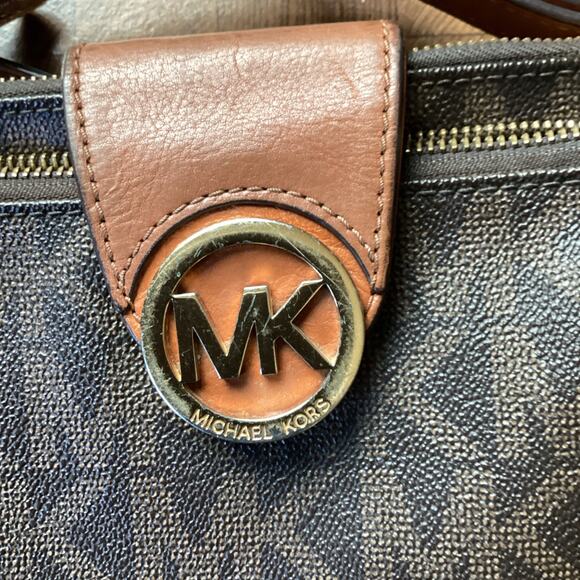 Michael Kors Fulton Messenger Crossbody Purse - Brown and Gold Pebble Leather - Picture 3 of 14